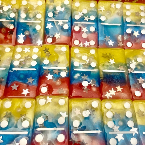 Hand crafted dominos set with resin